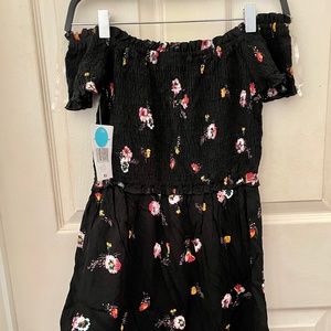 NWT EYESHADOW Off the Shoulder Floral Romper